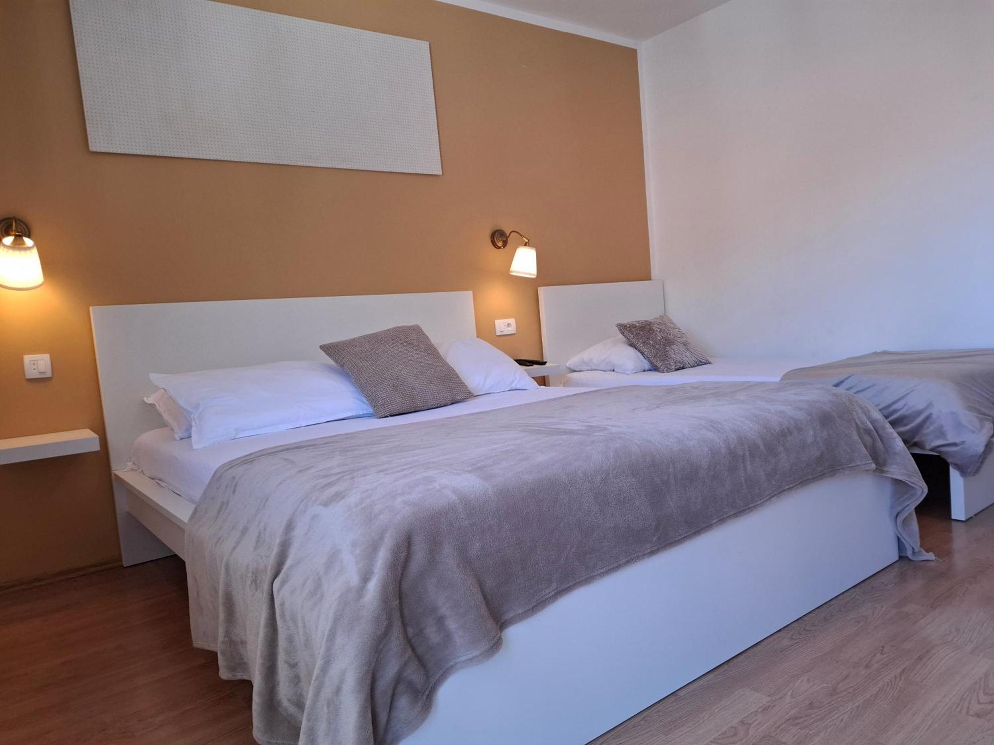 Sablic Apartment Marina Bagian luar foto